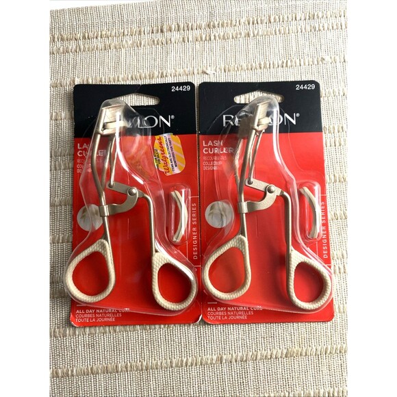 2 Revlon Eyelash Curler Beige Instant Beauty Innovative Design Comfortable Grip - Picture 1 of 6